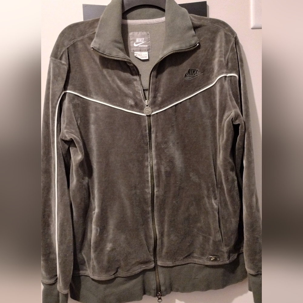 Nike Sportswear Vintage Velour Jacket - Picture 10 of 15